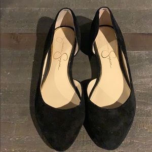 Jessica Simpson d’Orsay flats